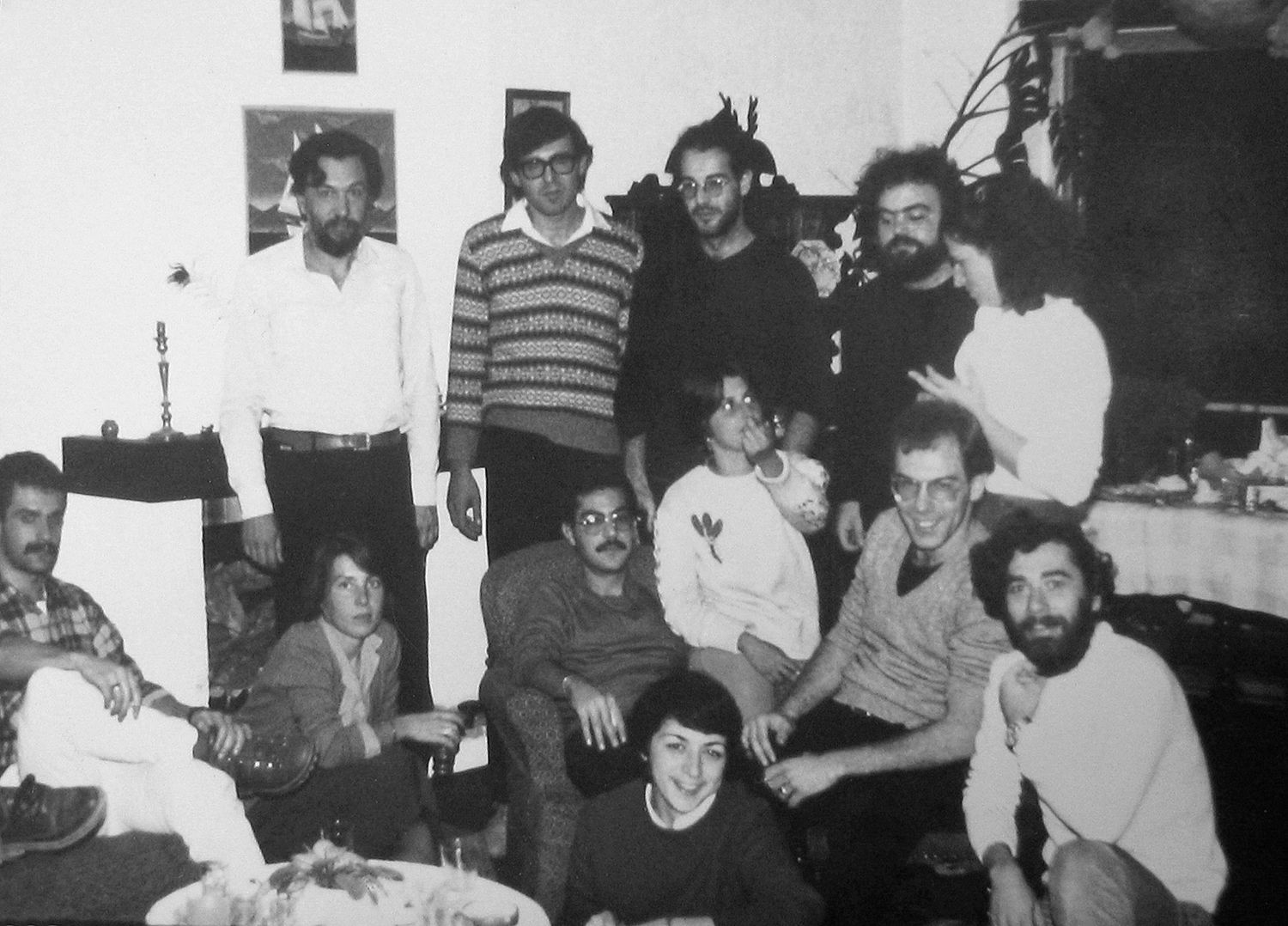 1983-Συνάντηση για το καταστατικό του Συλλόγου (1983).jpg