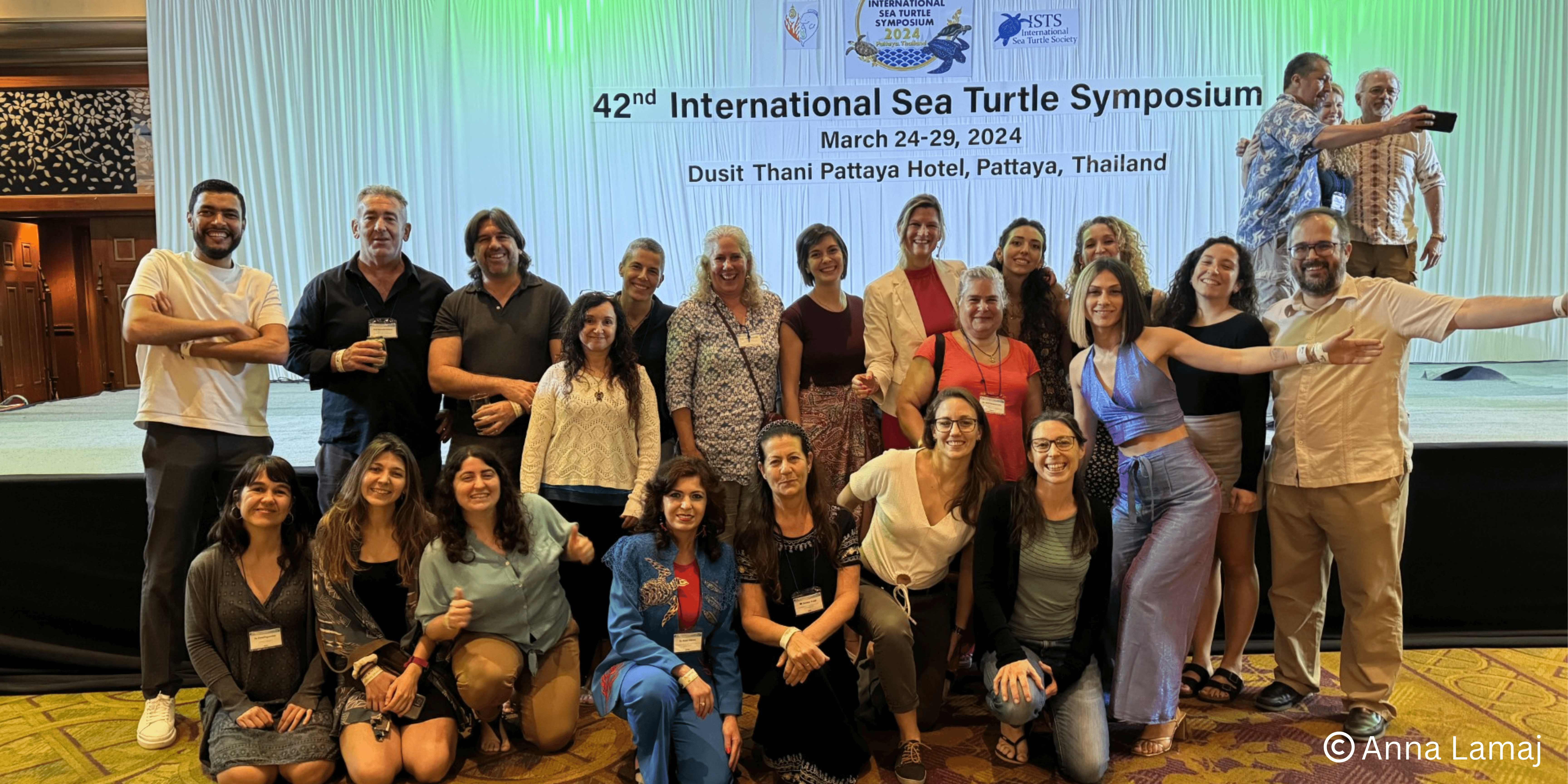 group photo of the international sea turtle symposium